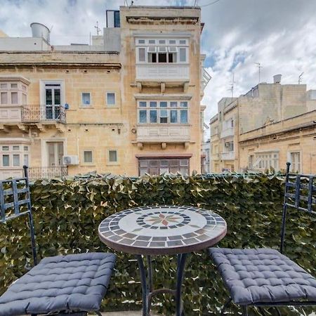 Traditional Maltese Town House In Floriana Zewnętrze zdjęcie