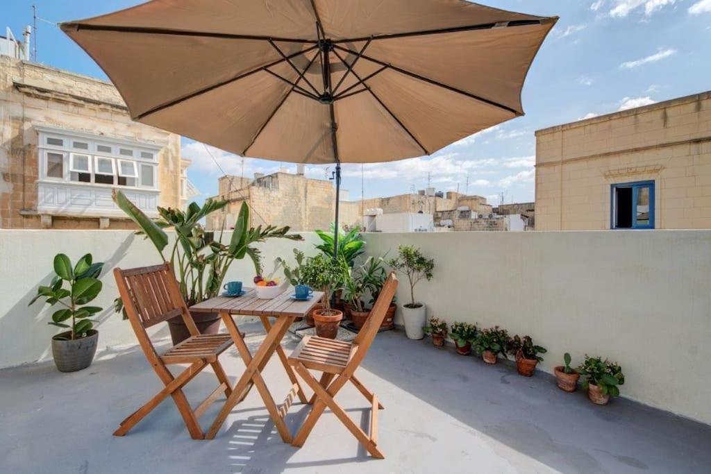 Traditional Maltese Town House In Floriana Zewnętrze zdjęcie